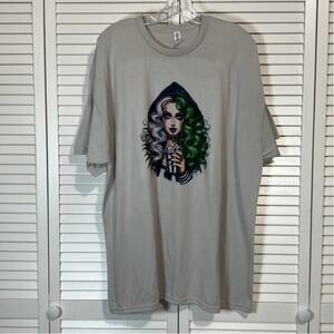 Jerzees Dri-power Gray Beetlejuice Mama Goth Graphic T-shirt Women 2XL